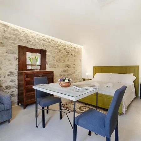 Guest house Hyblaliferooms